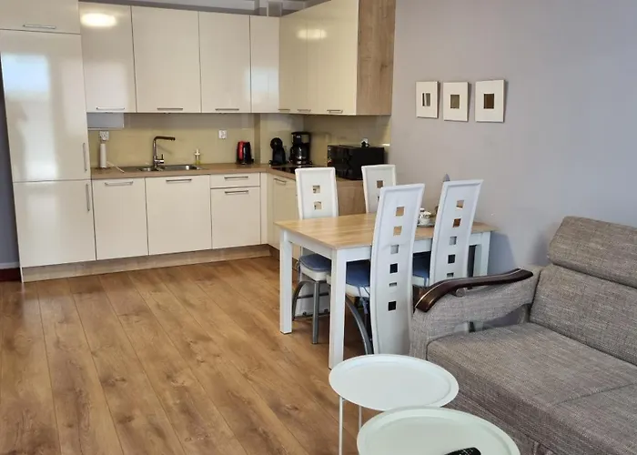 Kawka Blizej Morza * Kolobrzeg